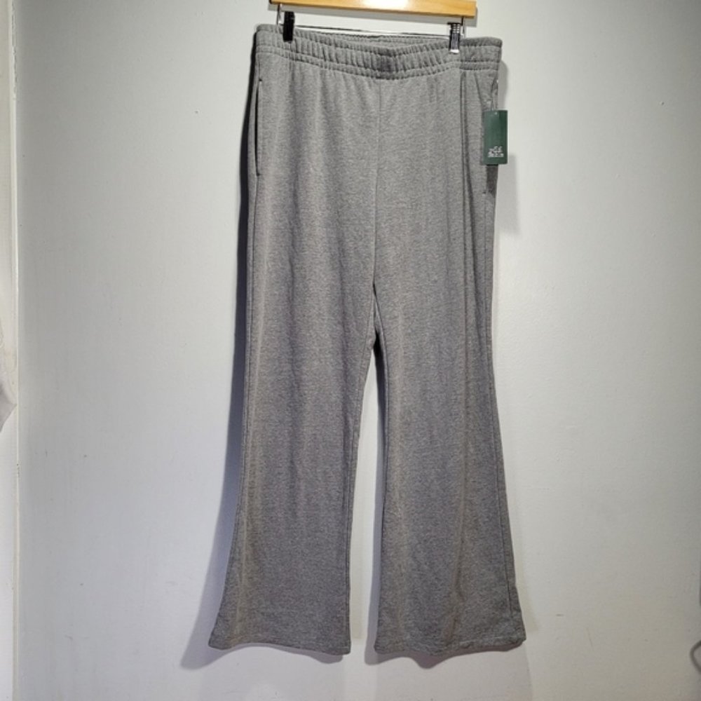 NWT Wild Fable Women's Size XL High Rise Straight Leg Sweatpants Gray Essential